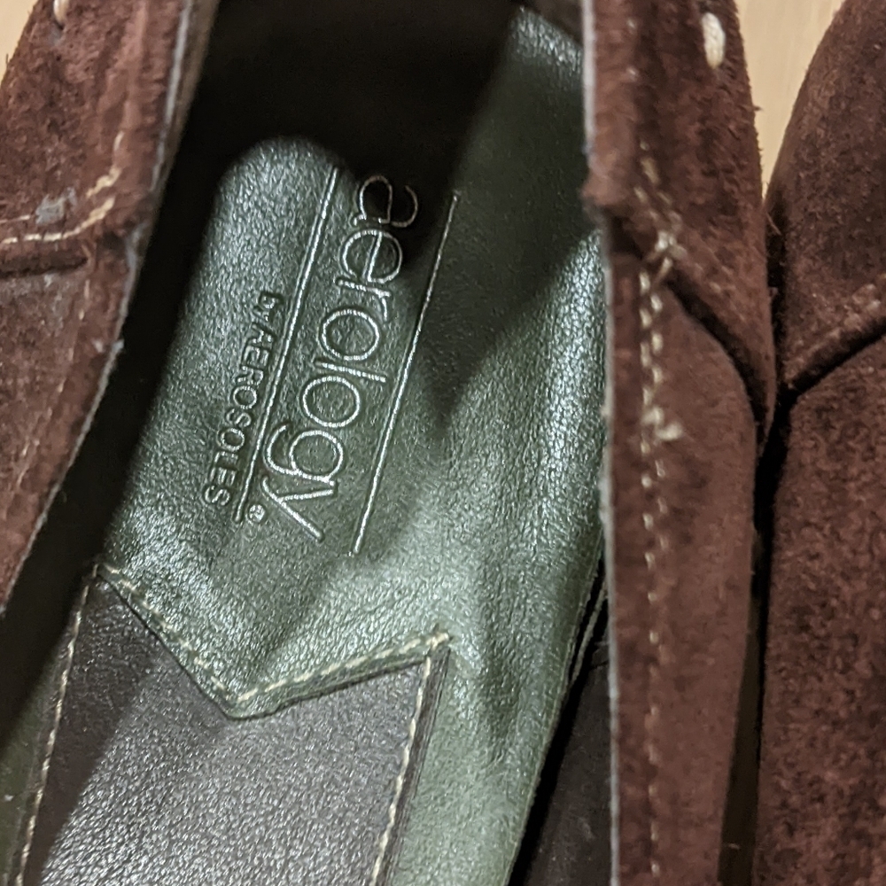 Y2K brown suede square toe heels - Picture 12 of 13
